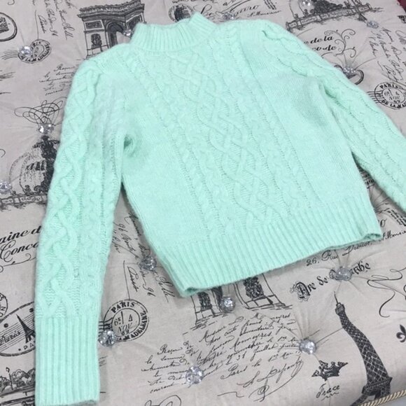 Halogen X Atlantic-Pacific Cable Knit Sweater - Picture 4 of 7